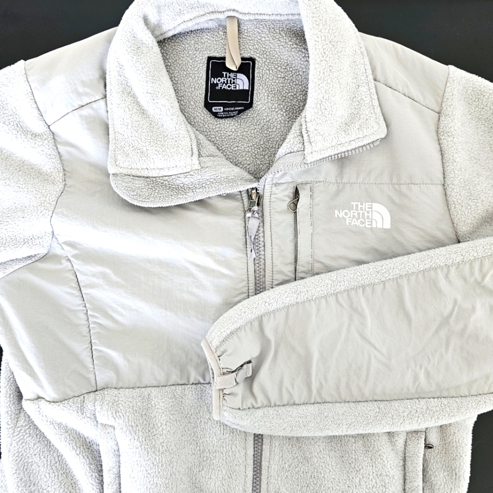 The North Face Women's Denali Fleece Gray Jacket